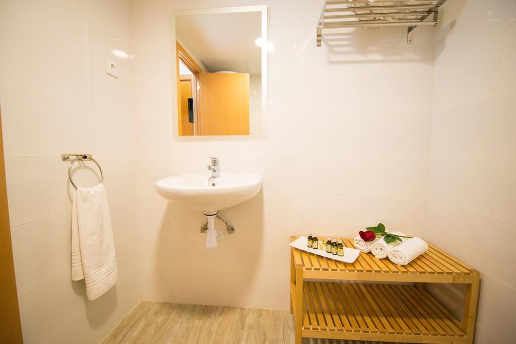 Ona Internacional Apartments Камбрильс Номер фото